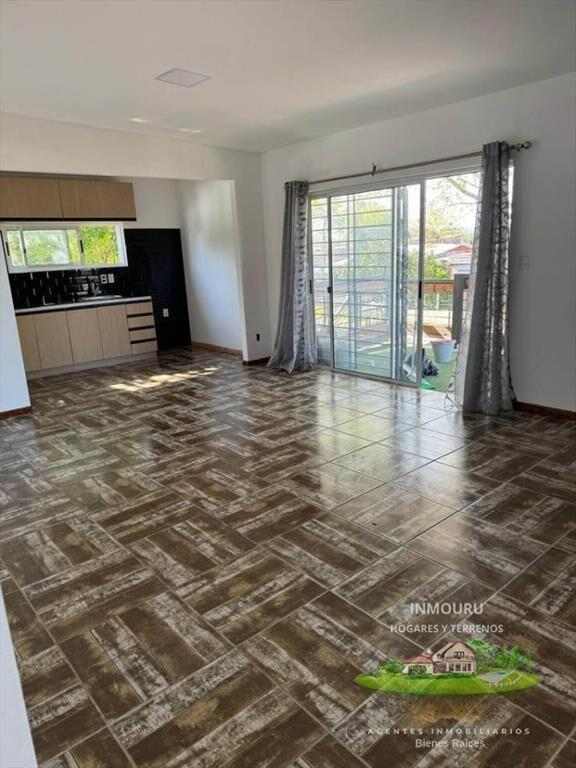 Alquiler de Hermoso apartamento tipo casa en Sayago!