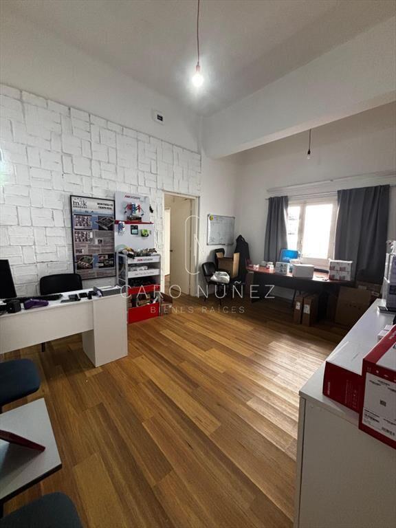 Casa en venta con 3 unidades separadas