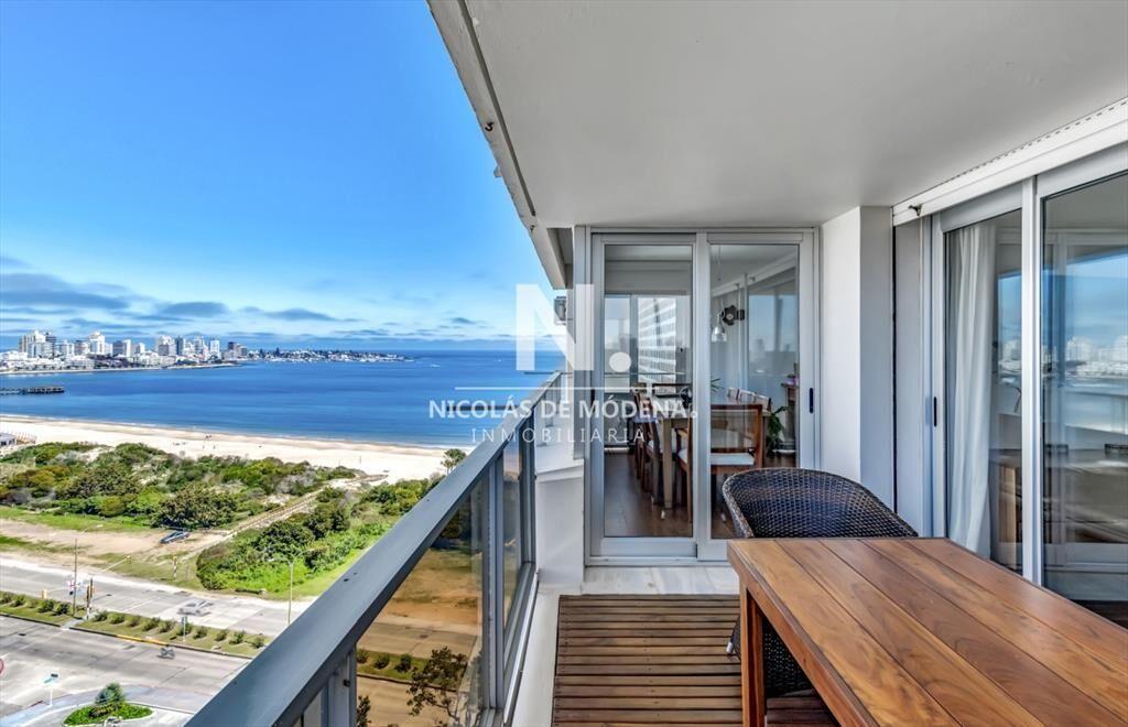Venta Apartamento, 2 Dormitorios, 2 Baños, y de