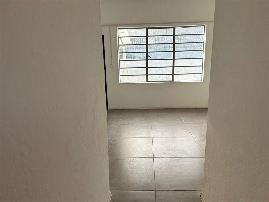 Se alquila local comercial en Av. Roosevelt, Pando
