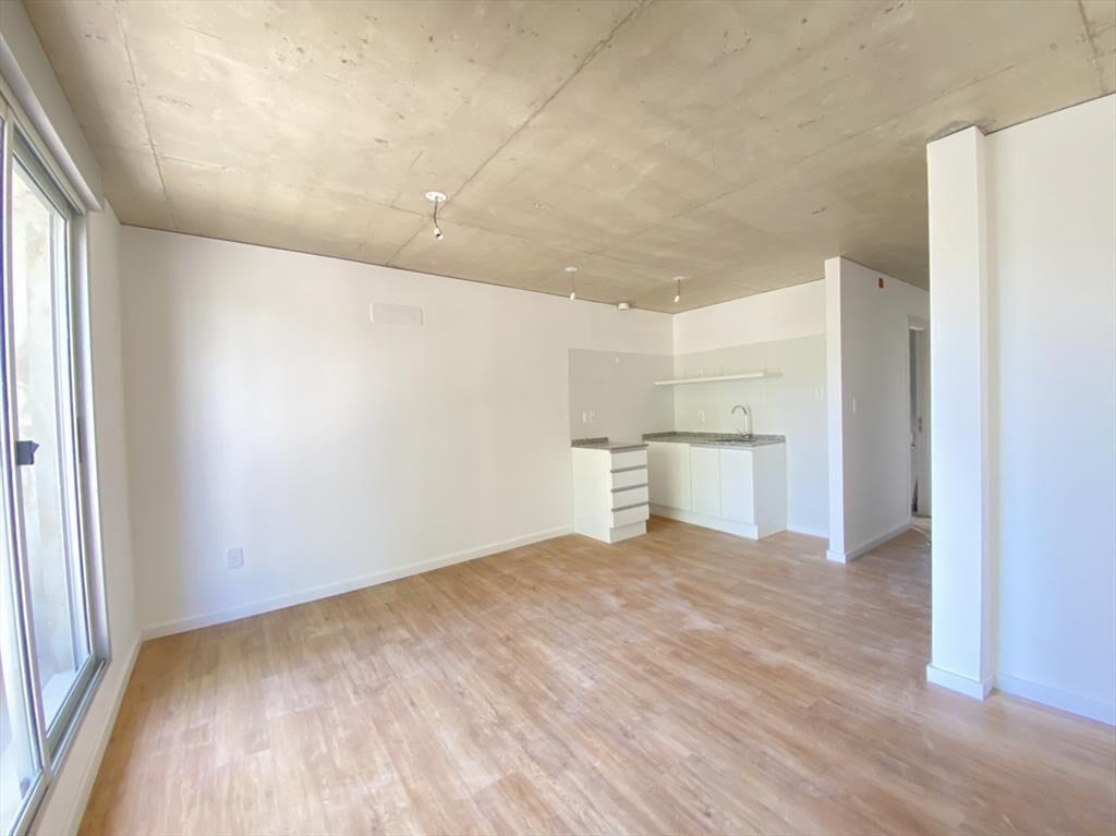 Venta apartamento con renta 1 dormitorio en La Comercial