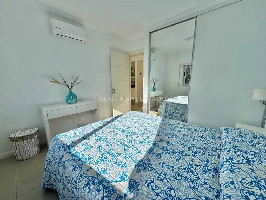 Apartamento en venta de un dormitorio en Punta del Este.