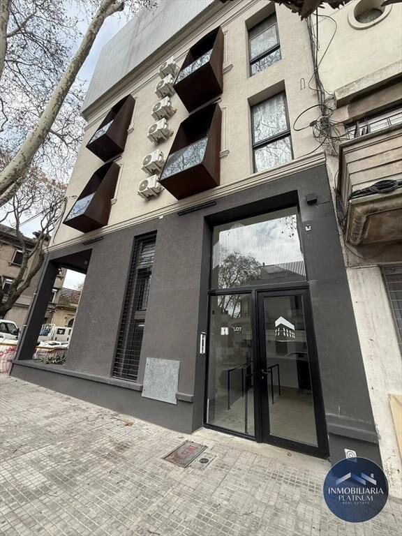 ¡Apartamento a Estrenar en Alquiler! Luminoso con Parril...