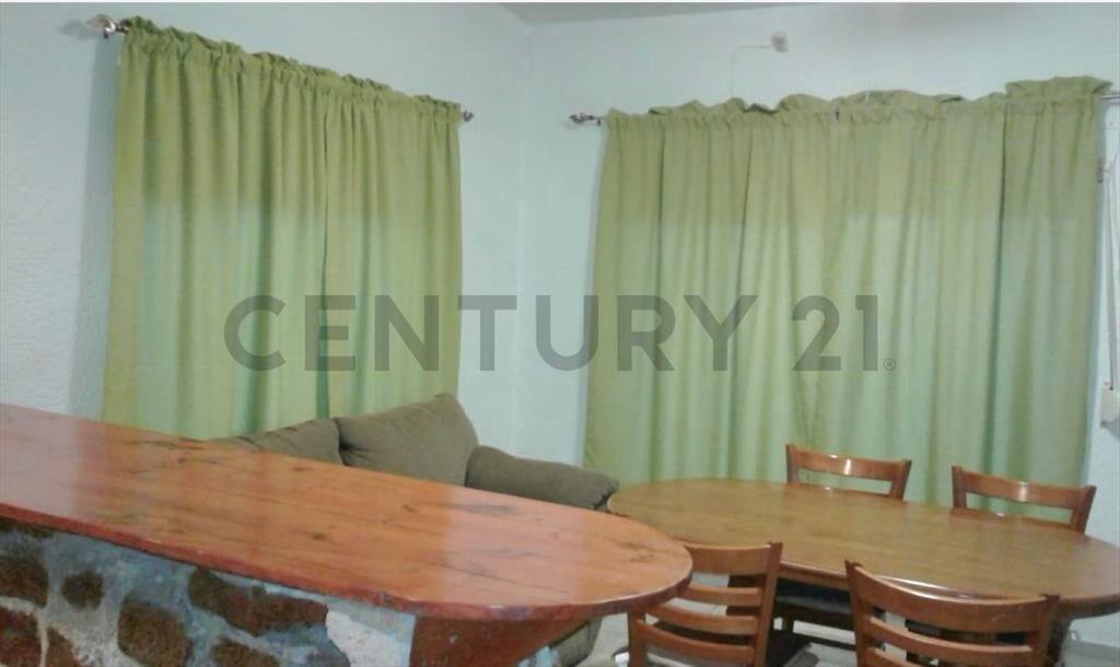 Casa a 2 de Spencer y Veracierto/3Dorm/750 m2 terreno arb...