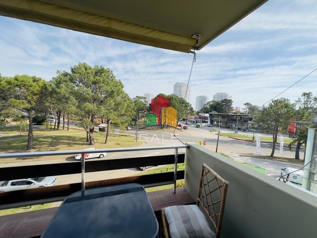 Venta de Apartamento, 2 dormitorios, Punta del