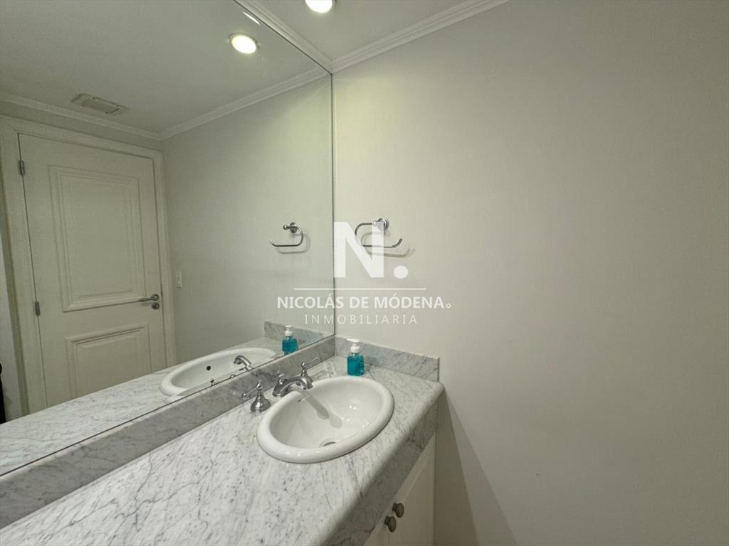 Apartamento en Mansa, 3 dormitorios en venta,