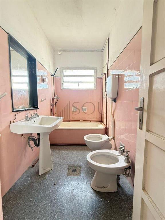 Venta casa 3 dormitorios 2 baños garaje a reciclar en Sayag
