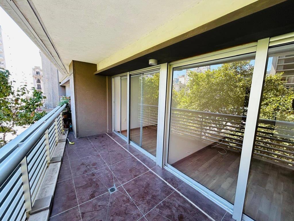 Venta de Apartamento con 1 dormitorio y garage en Cordón
