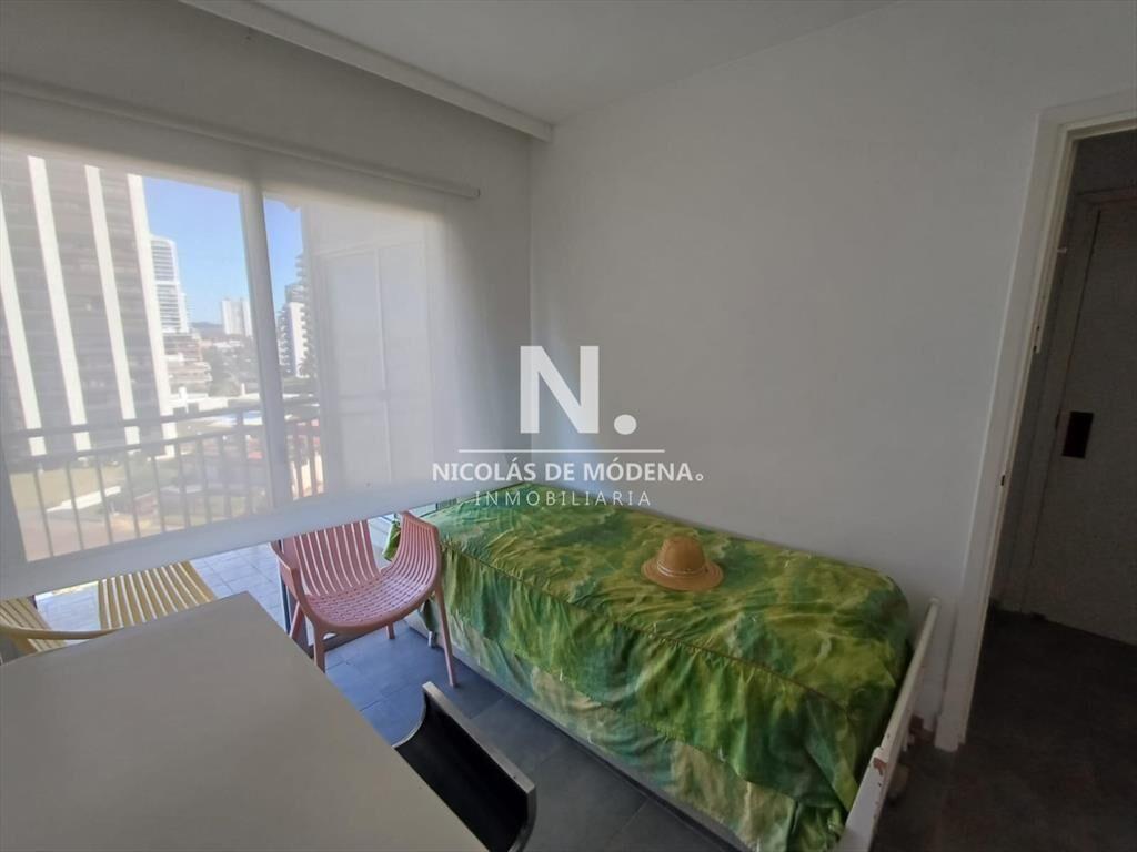 Departamento de 4 dormitorios en alquiler, Opus