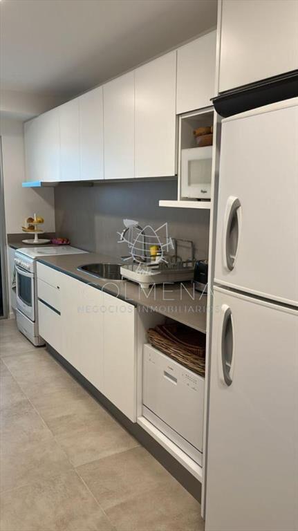 Muy buen apartamento 3 dor en suite - Playa - La