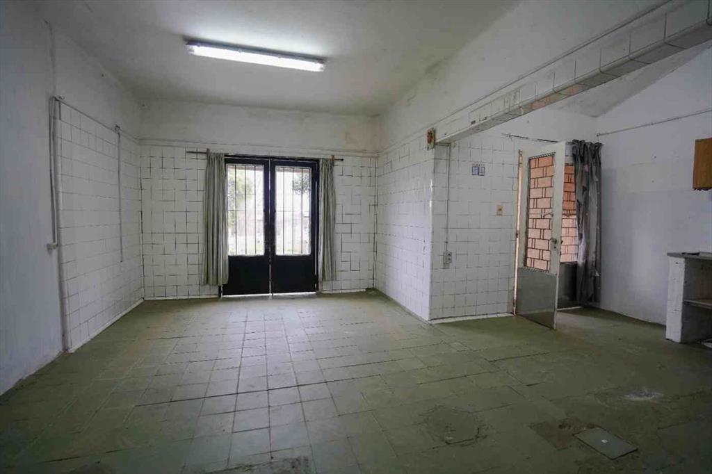 Alquilo casa local consultorio Empalme Olmos