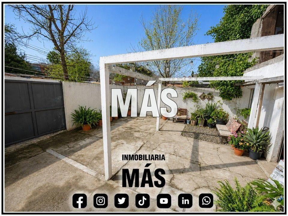Venta Casa Cochera Cerrito Montevideo iMas.uy MA...