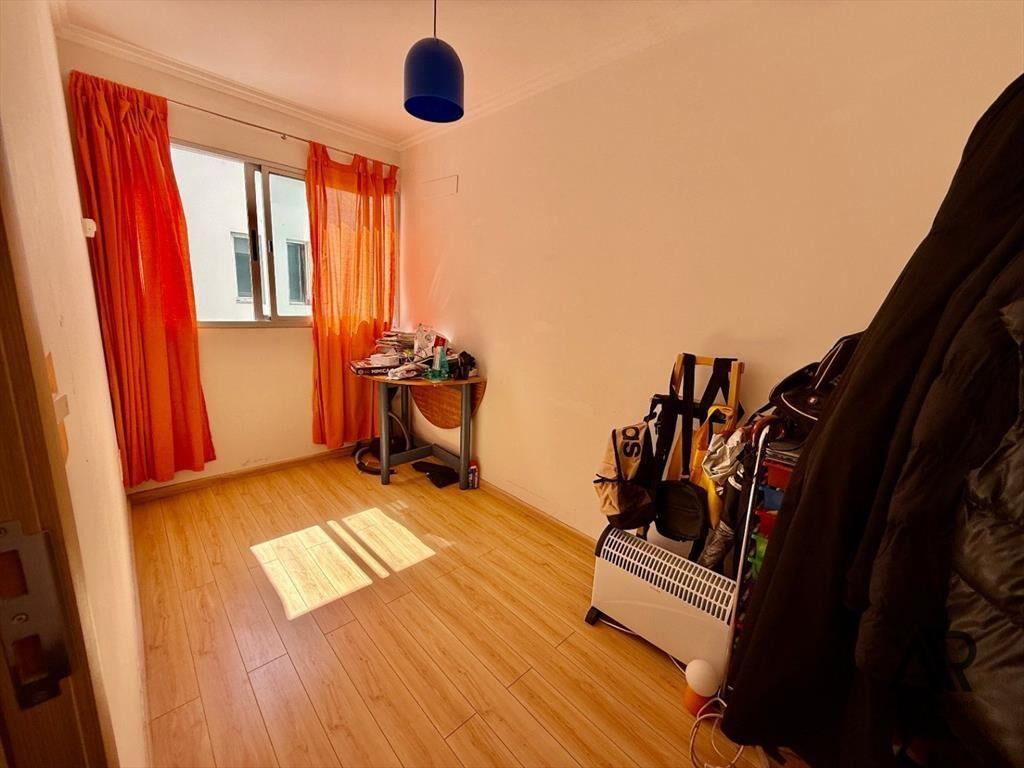 Apartamento en venta c/ cochera compartida en Malvin