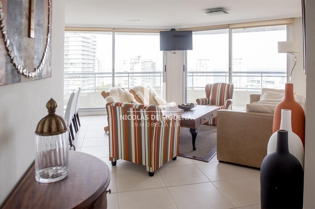 Se vende apartamento en ocean drive II de 3 Punta