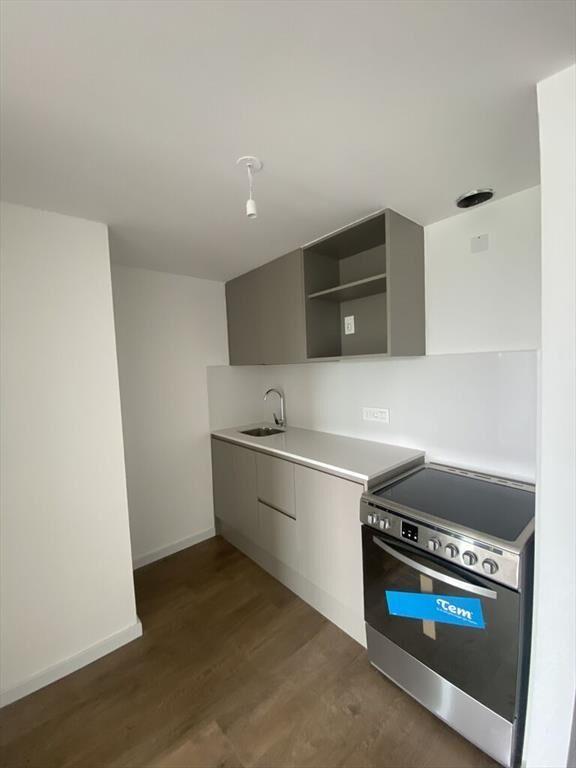 APARTAMENTO CON RENTA EN AMÉRICAS UNO CON VISTA AL LAGO