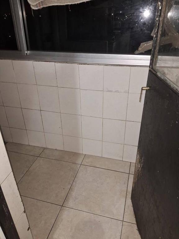 Apartamento en venta 3 dormitorios, cochera y patio, piedra