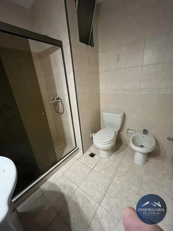 Apartamento en venta c/ cochera en Pocitos