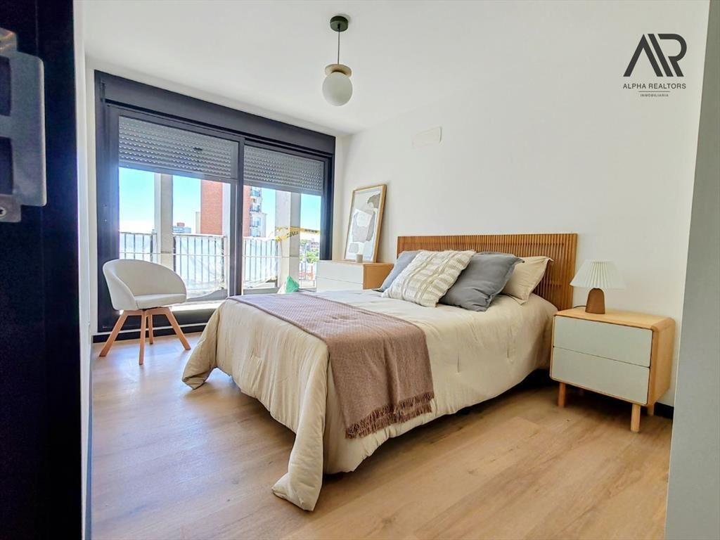 Apartamento de 2 dormitorios con terraza en Parque Batll...
