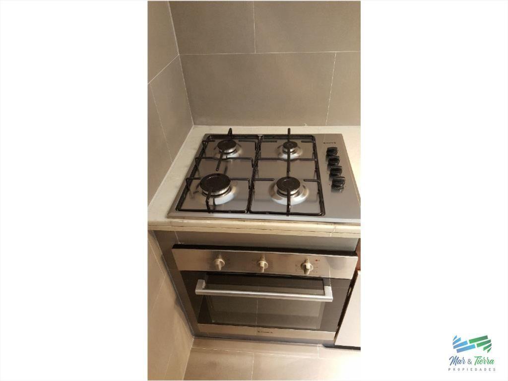 Vendo apartamento 1 dormitorio frente al mar, con