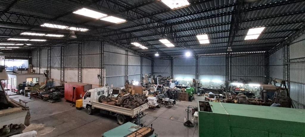 Venta Galpòn con Renta Depòsito Nave Industrial Cerrito 96