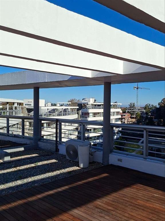 Alquilo apartamento en Barrio Privado Alamos de Carrasco