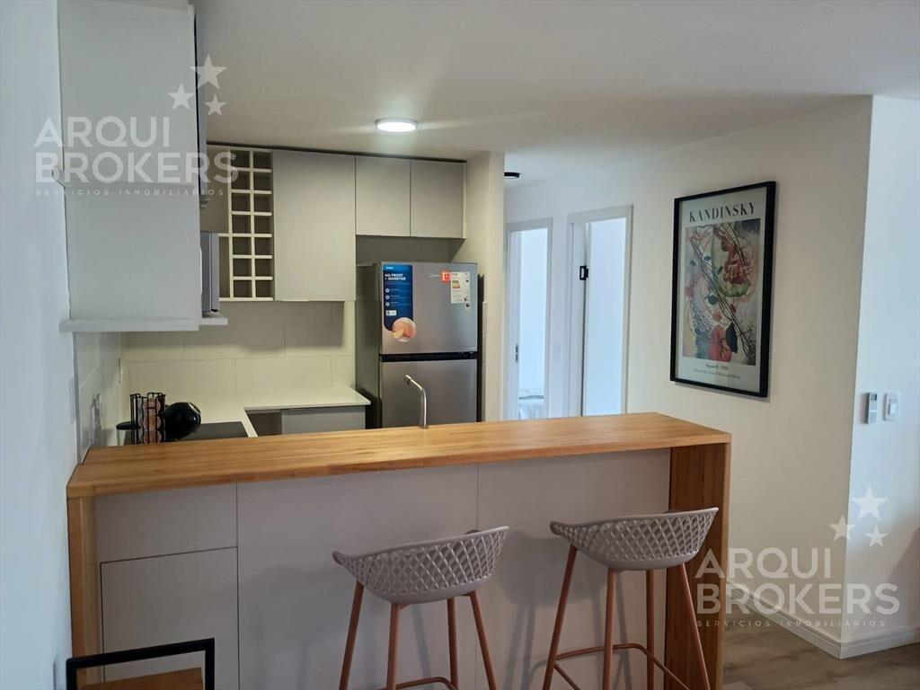 Apartamento de dos dormitorios en venta en Cordón - 907
