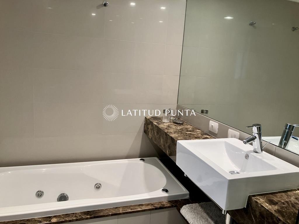 Apartamento en Brava, 3 dormitorios