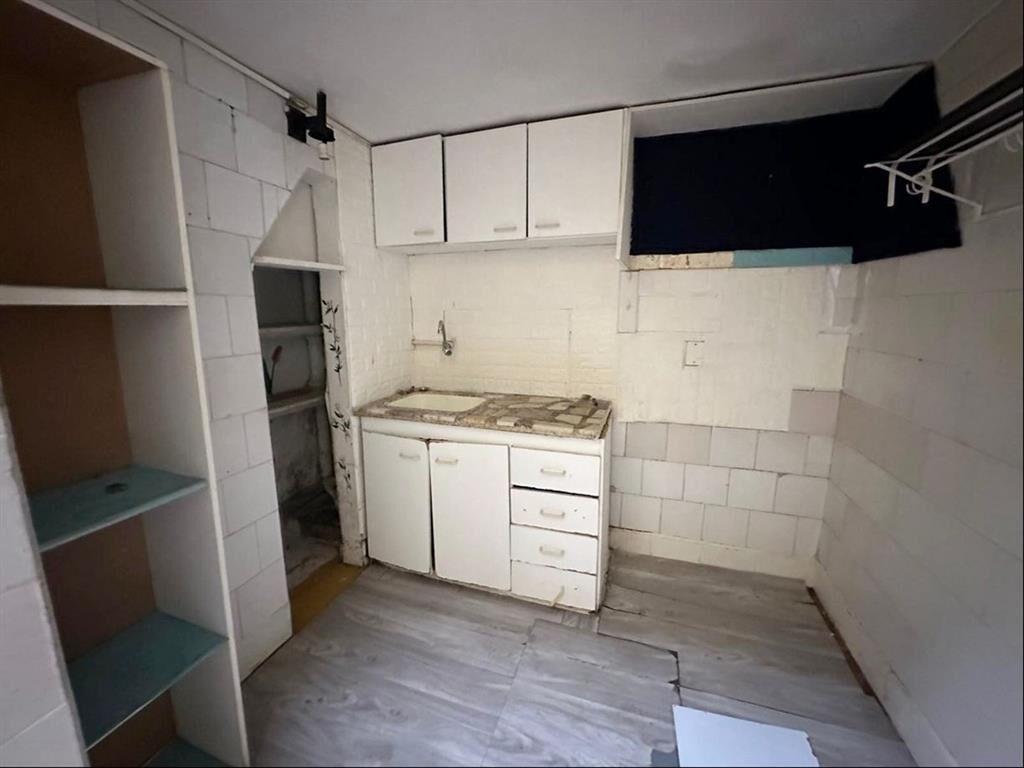Venta local comercial + casona de altos Prox Barrio Reus