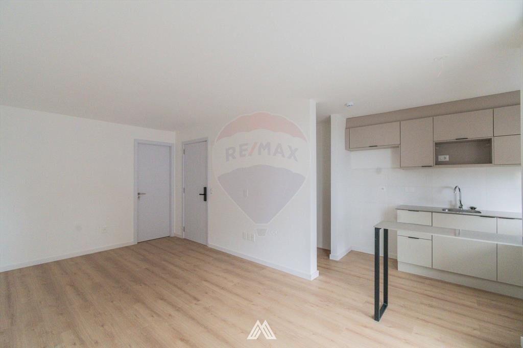 Venta apto Parque Batlle 2 dorm c/cochera ley VIS