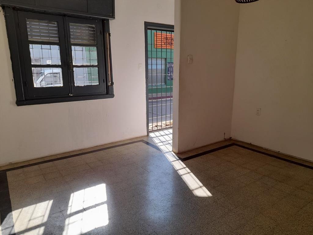 Casa en venta de 2 dormitorios en Prado con renta