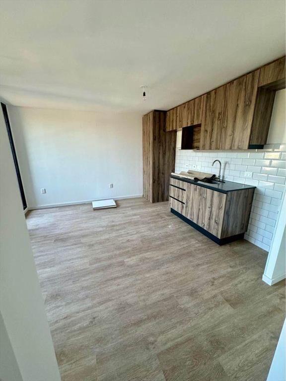 ALQUILO Apartamento A ESTRENAR EN HERMOSO EDIFICIO NUEVO, C