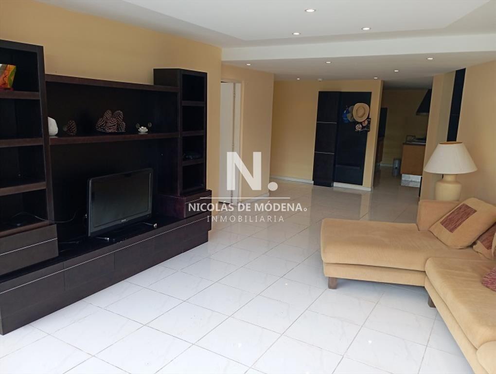 Apartamento de un dormitorio y 2 baños