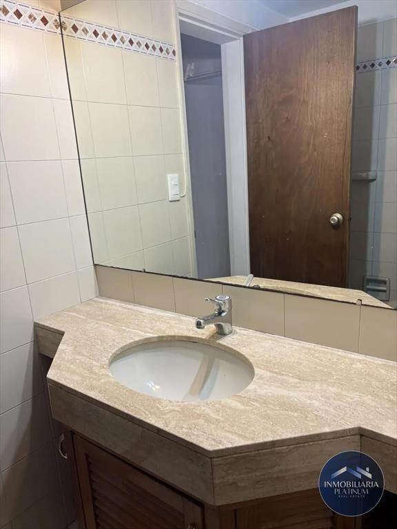 Apartamento 2D, 2B, Piso 5 en alquiler c/ cochera en Pocitos