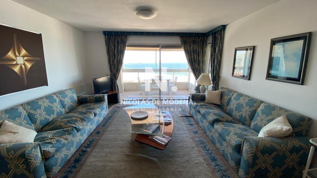 Apartamento en venta de 3 dormitorios en Primera