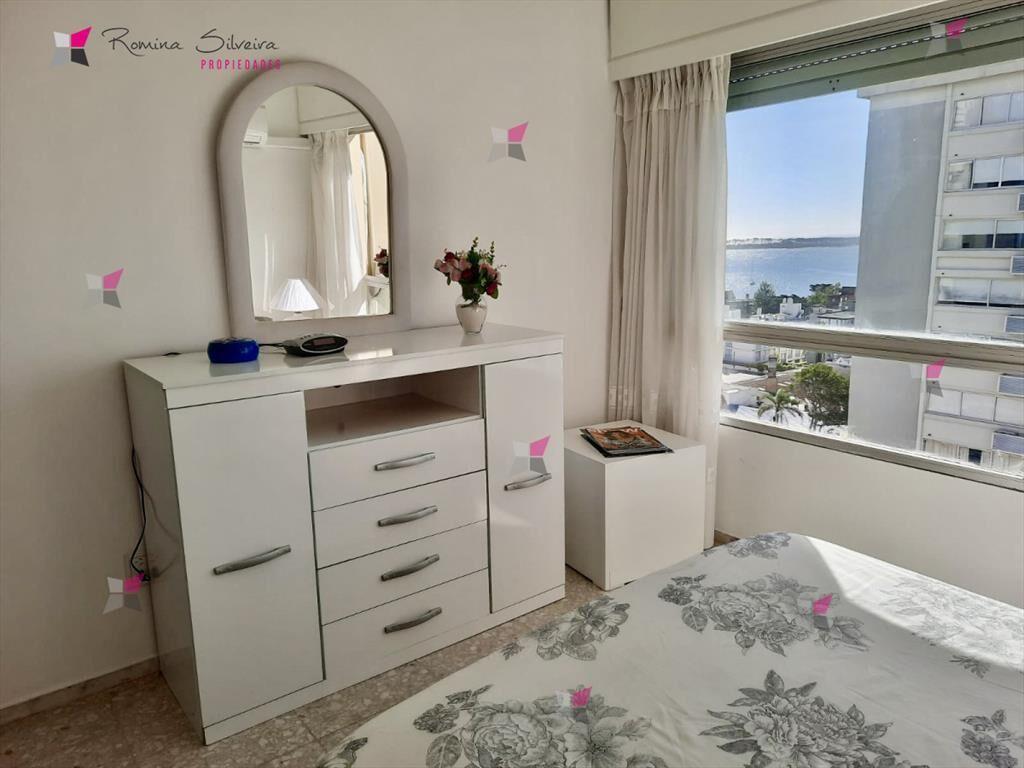 Apartamento en Peninsula, 3 dormitorios *