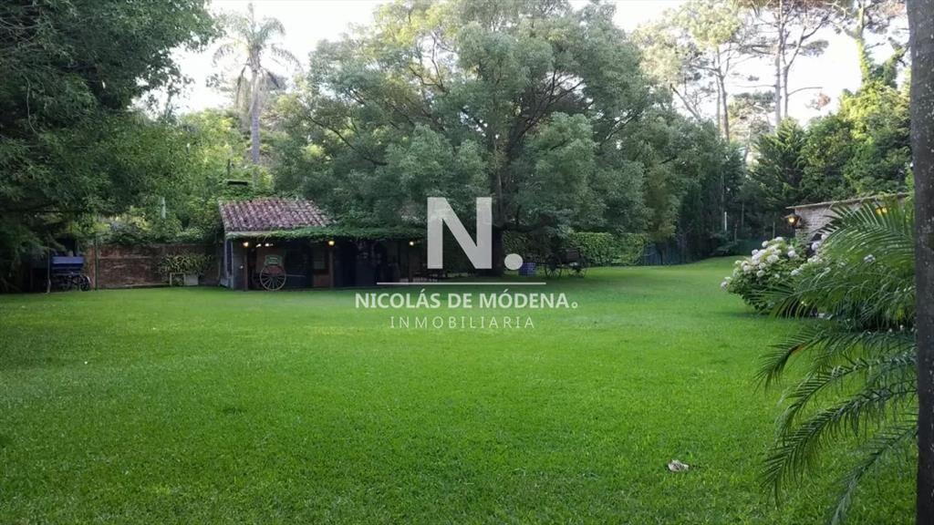 Excepcional casco de estancia en la Mansa