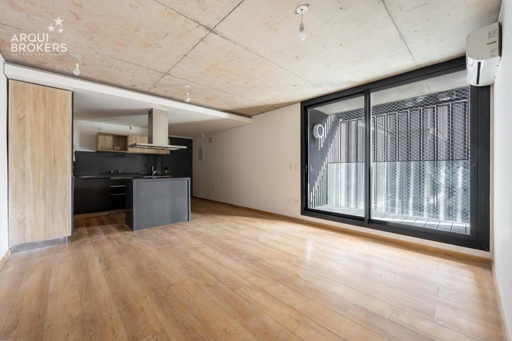 Apartamento de 2 dormitorios en alquiler en Centro - 807