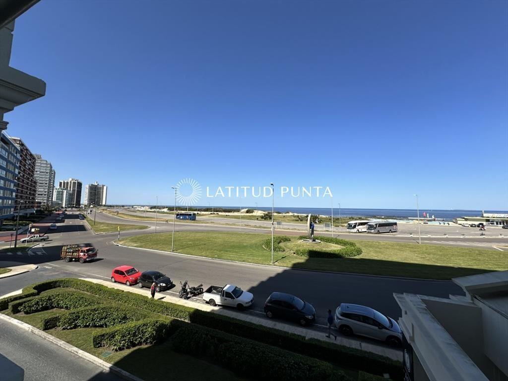 Apartamento en Brava, 3 dormitorios