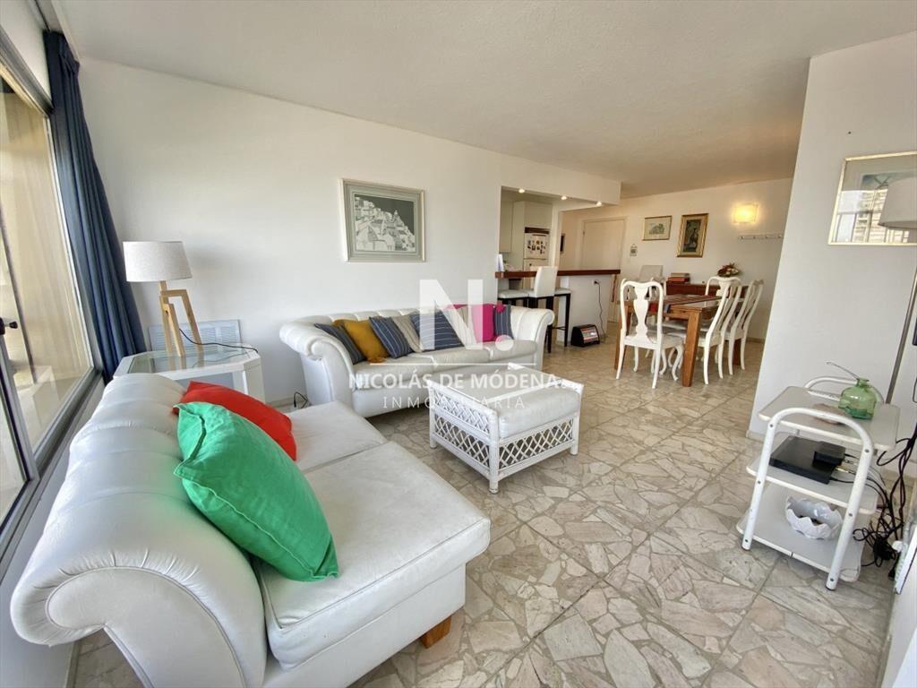Apartamento en Peninsula, 3 dormitorios