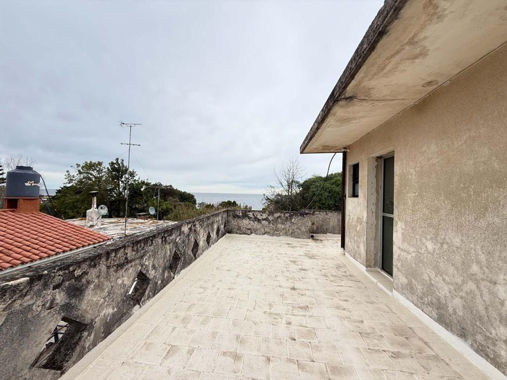 Venta casa NUDA PROPIEDAD Santa Lucia del Este