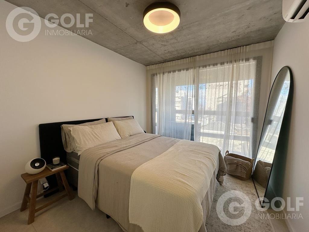 VENTA DE APARTAMENTO 1 DORMITORIO Y TERRAZA EN CENTRO