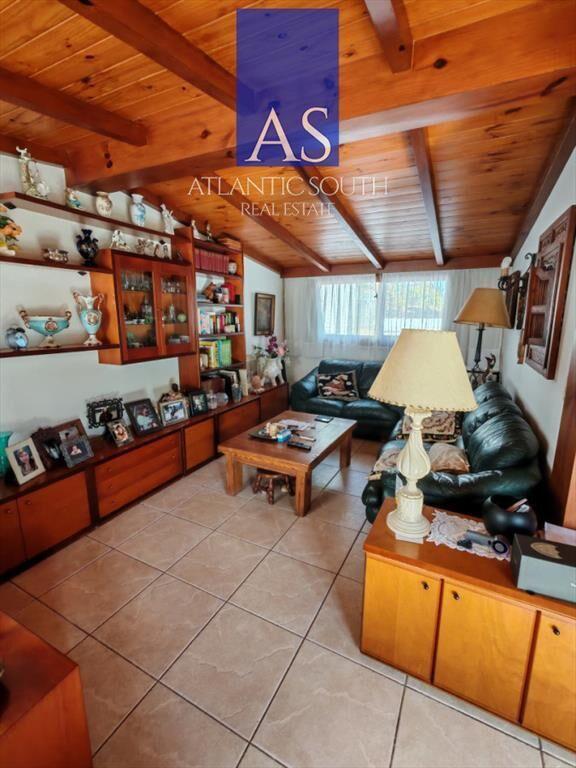 Casa 3 dormitorios con jardÃn próxima al mar