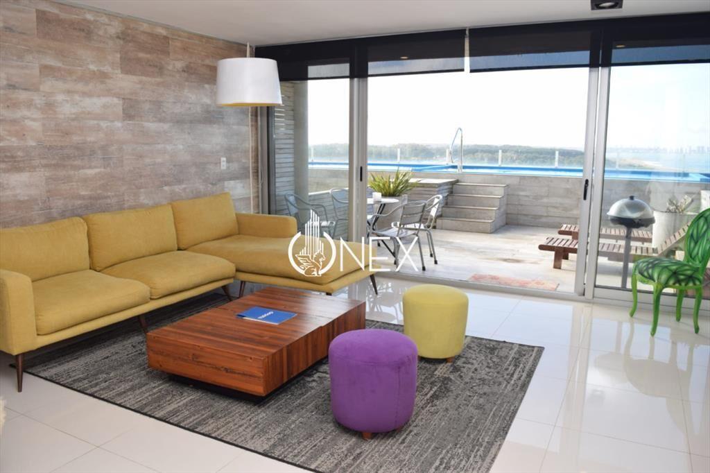 Se vende apartamento en Syrah Vista , Punta .