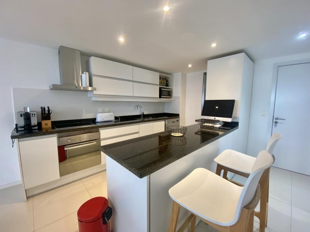 VENTA APARTAMENTO DE 3 DORMITORIOS EN EDIFICIO