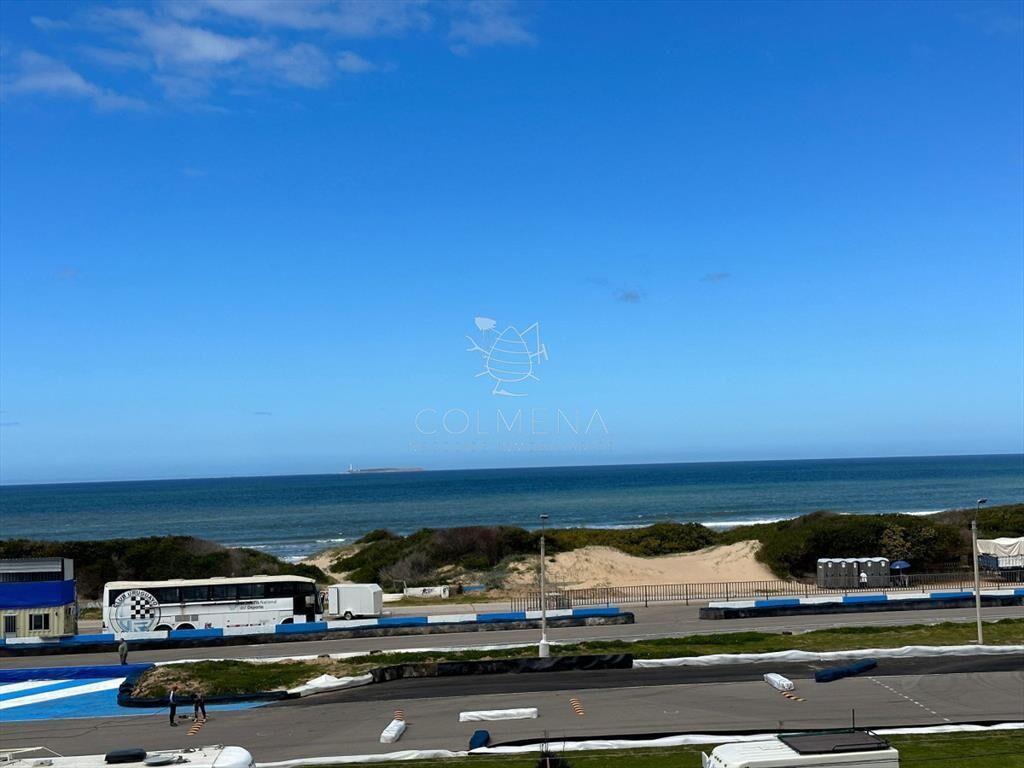apartamento en venta y alquiler frente a playa