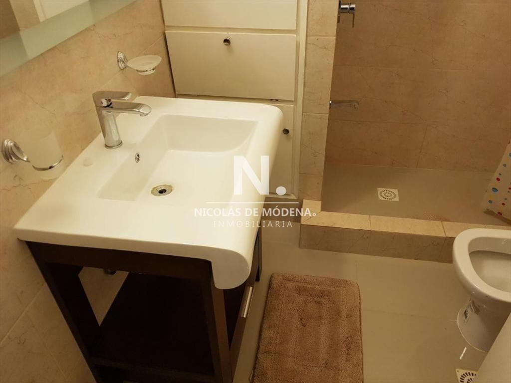 Apartamento de 1 dormitorio - Céntrico