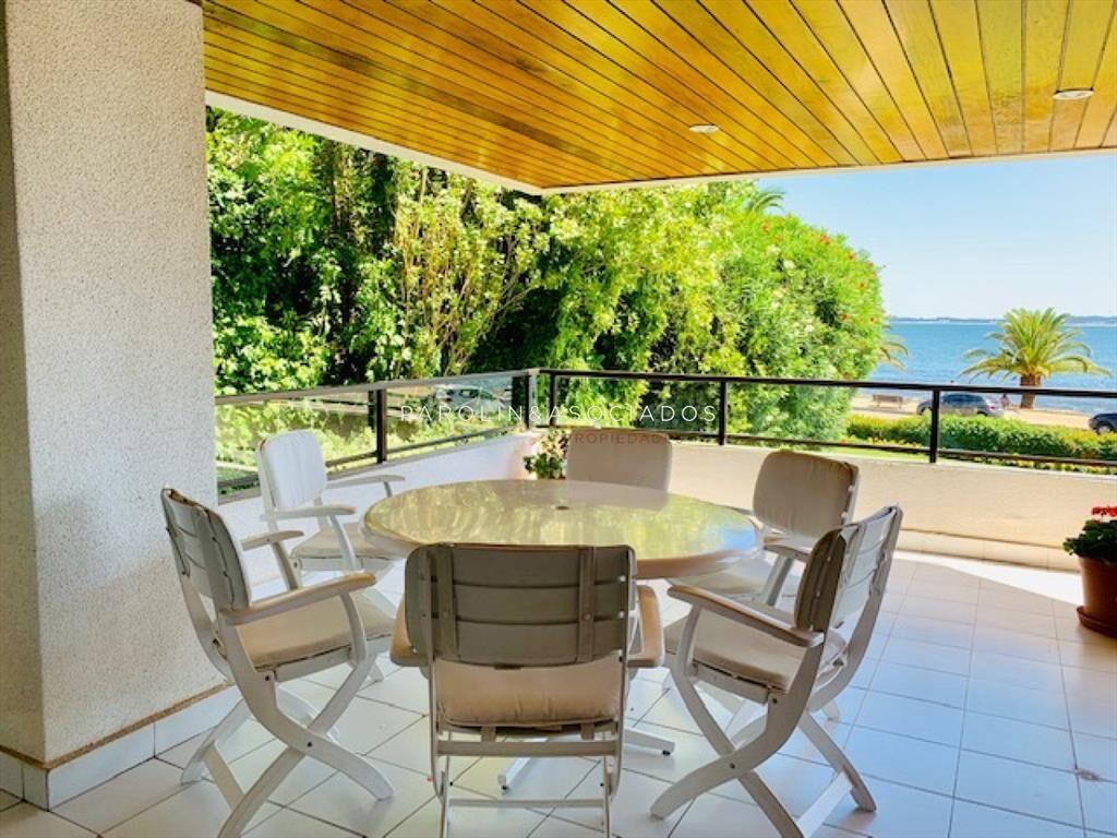 Apartamento en venta en primera linea de Puerto,