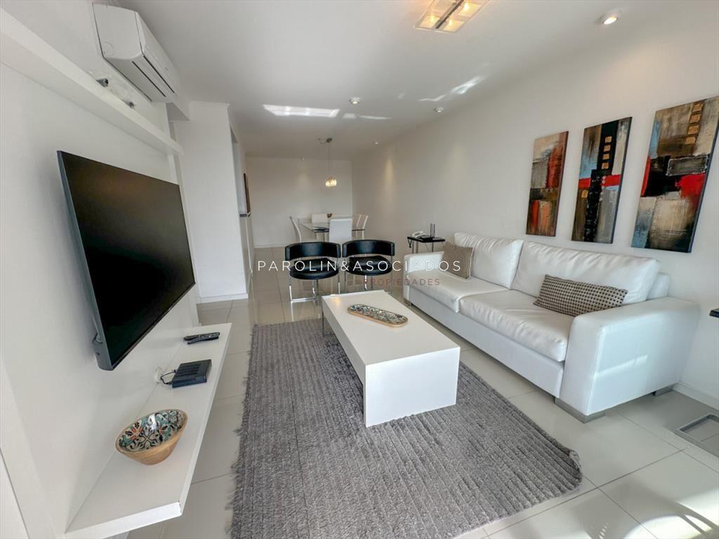 Apartamento en venta de 2 dormitorios Wind Tower,