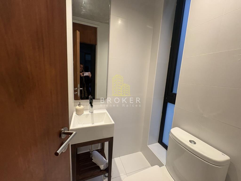 Alquiler anual de hermoso apartamento de 1 dorm