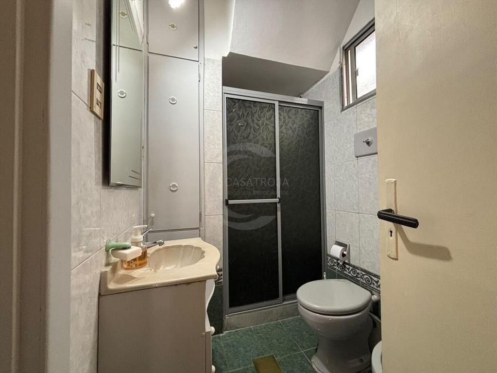 CASATROJA VENTA CASA 3 PLANTAS PUNTA CARRETAS